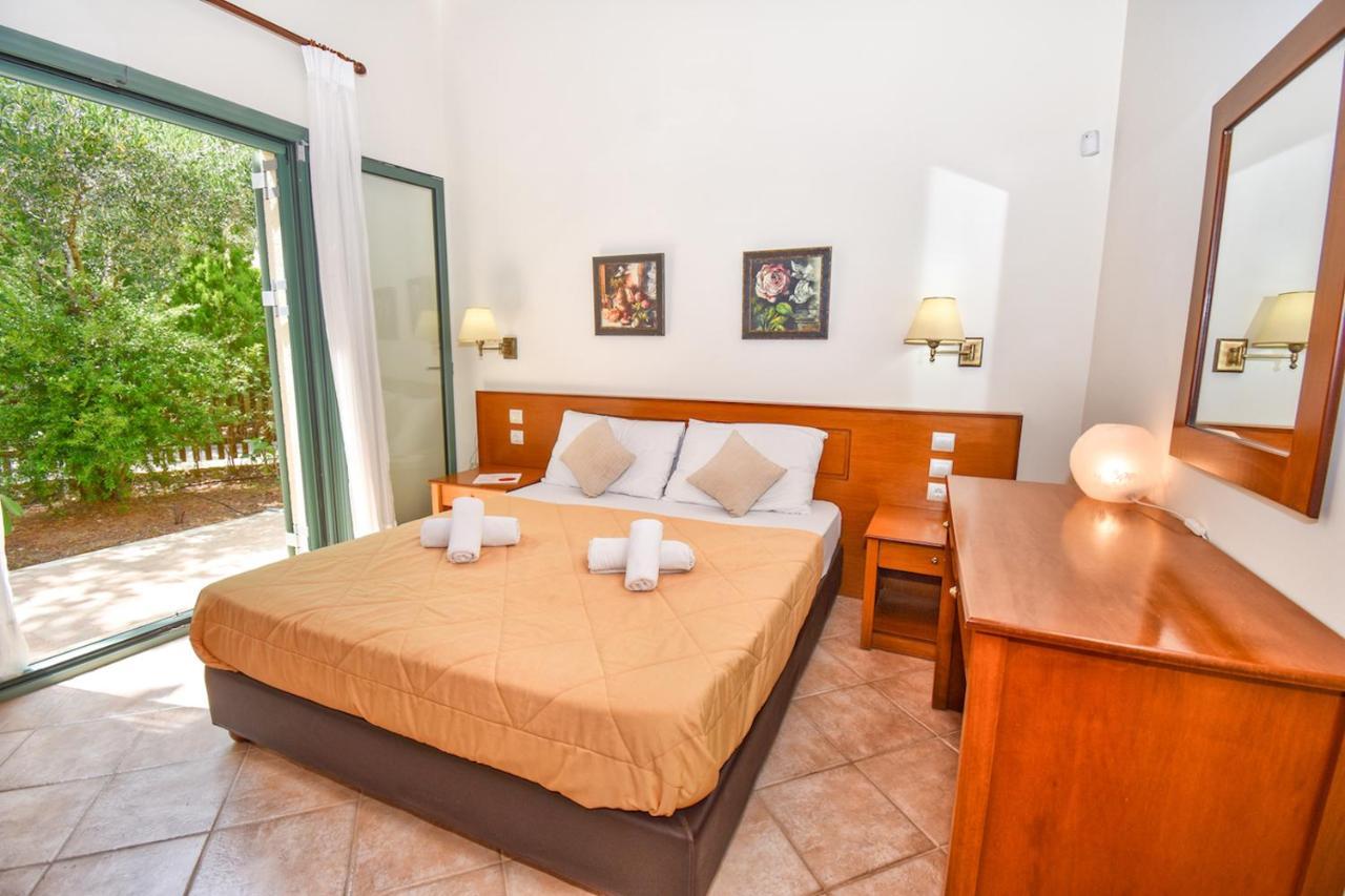 Corfu Resorts Villas 佩雷卡斯 外观 照片