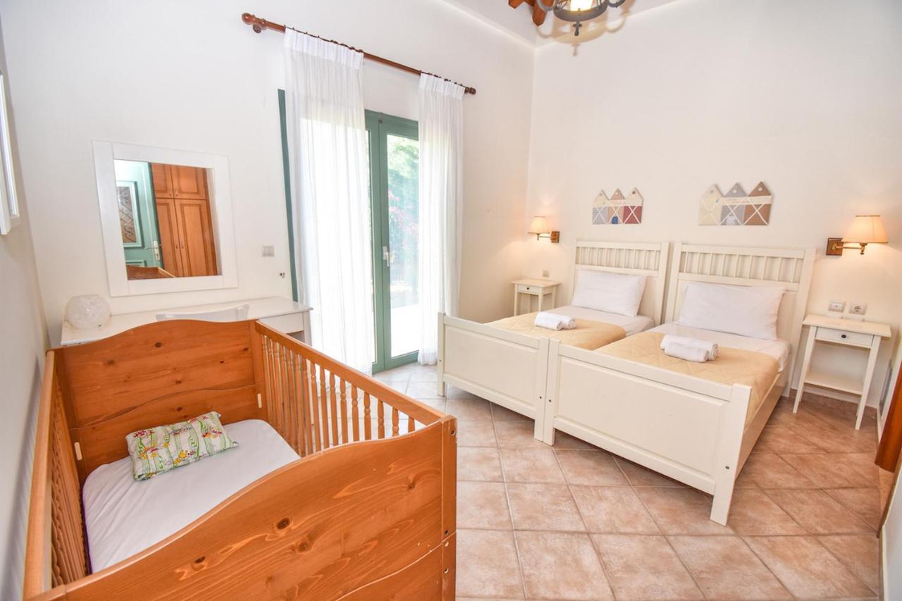 Corfu Resorts Villas 佩雷卡斯 外观 照片